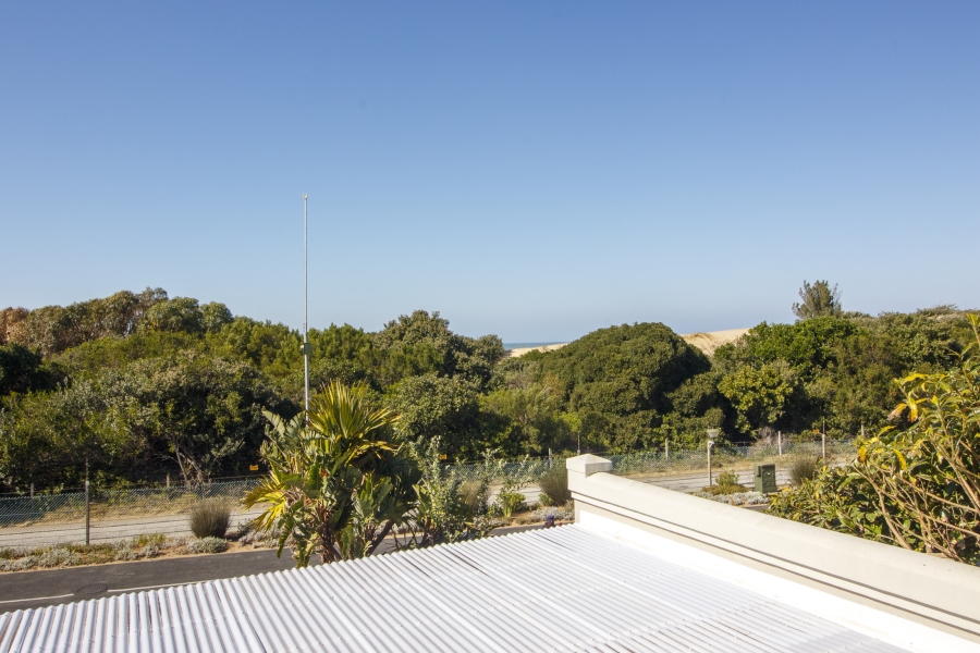 6 Bedroom Property for Sale in Royal Alfred Marina Eastern Cape